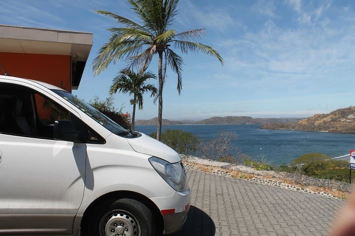 Manuel Antonio Airport Shuttle
