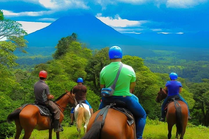 Arenal Volcano Horseback Riding Tour and Baldi Hot Springs Combo. Private Tour from San Jose