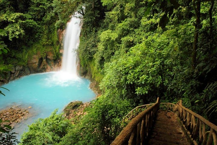 Private Rio Celeste Hike and Nature