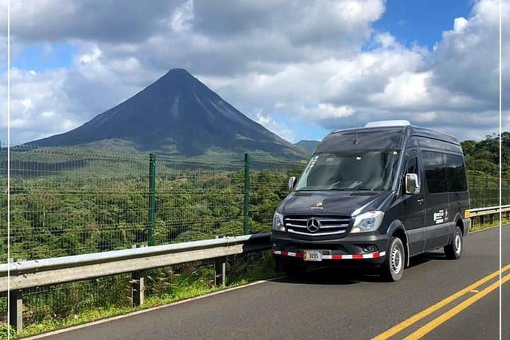 Private Transport from La Fortuna de Arenal to Puerto Viejo de Limon