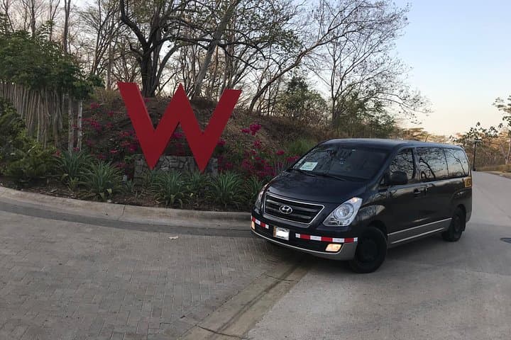 Transportation and Shuttles To W CR Reserva Conchal