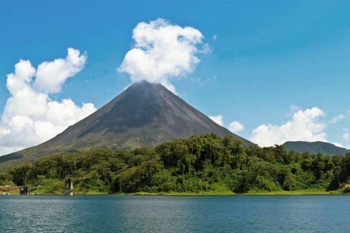 Round Trip From Liberia Airport To Arenal- La Fortuna San Carlos