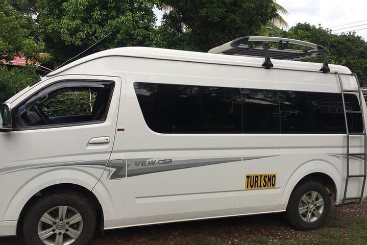 Private Transfer Juan santamaria Intl AP to Guanacaste Province