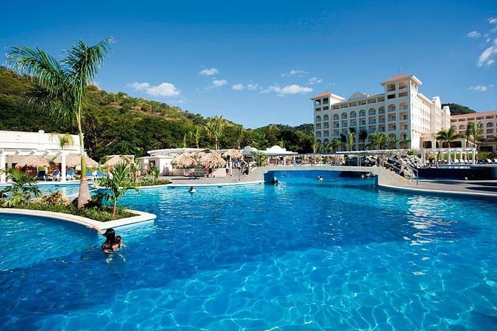 Private Transfer From Liberia Airport To Riu Guanacaste or Riu Palace Costa Rica