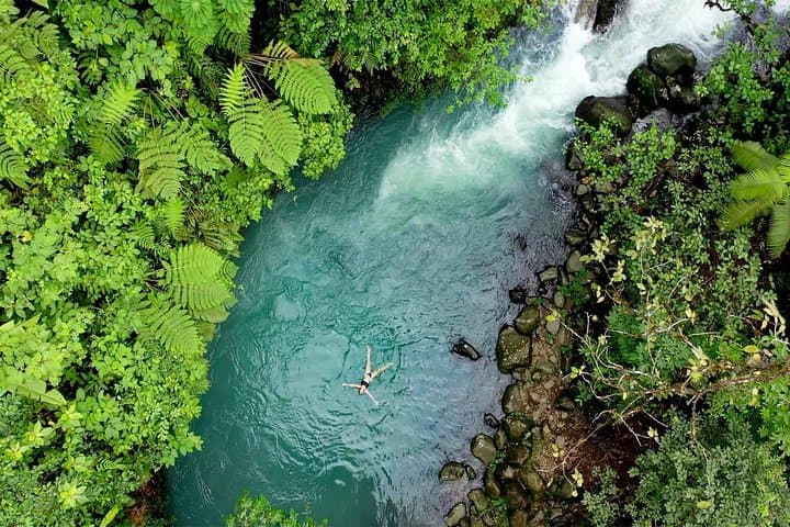 4 in 1 Rain forest, Sloth sanctuary, Blue river and Volcanoes Private Tour