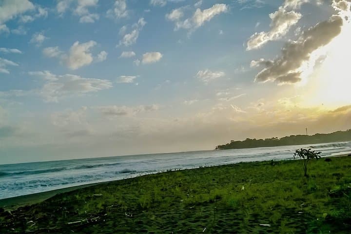 Sunrise Puerto Viejo, Talamanca