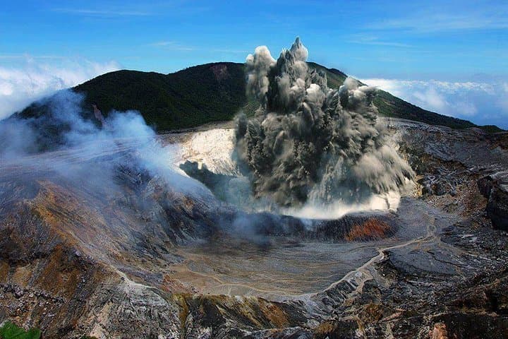 9 Days: Costa Rica 3 Volcanoes & Guanacaste Beach all inclusive