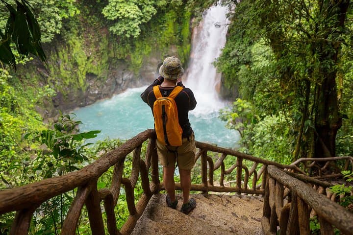 Costa Rica Fun Adventure 8D/7N Vacation Package