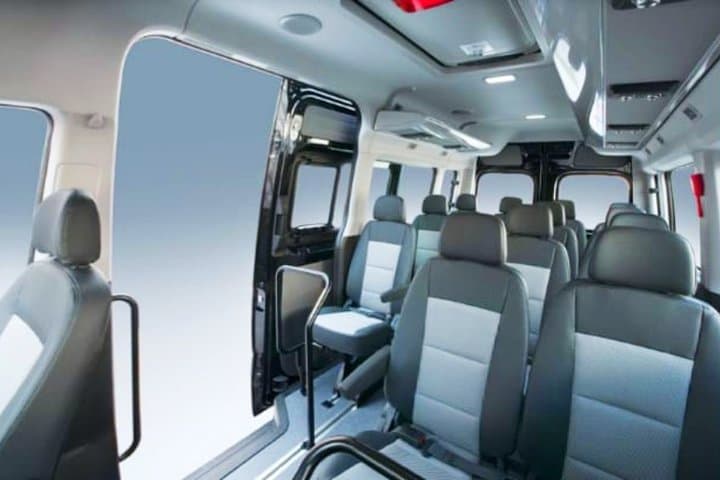Private One Way Transfer from Arenal, La Fortuna to Manuel Antonio