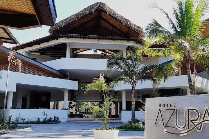 Transportation Service From Liberia Airport to Azura Beach Resort