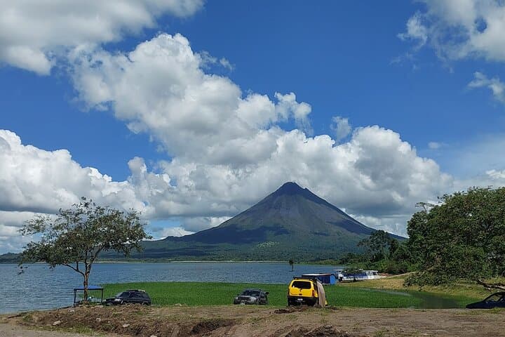Lake Arenal Crossing from La Fortuna to/from Monteverde
