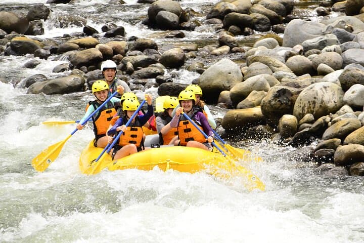 Whitewater Rafting on the Sarapiquí River, Costa Rica – Class III