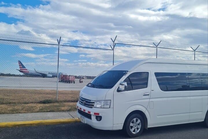 Private Transportation From Liberia Airport To Avellanas Beach