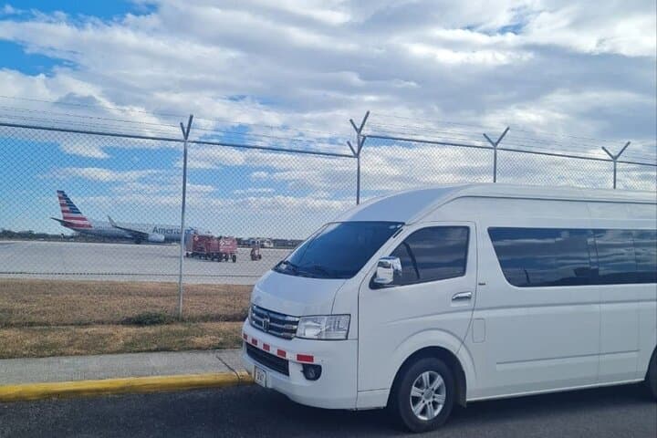 Private Transportation From Liberia Airport To Tambor Beach CR