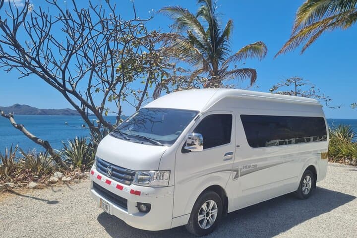 Private Transportation From Playas Del Coco To Arenal la Fortuna