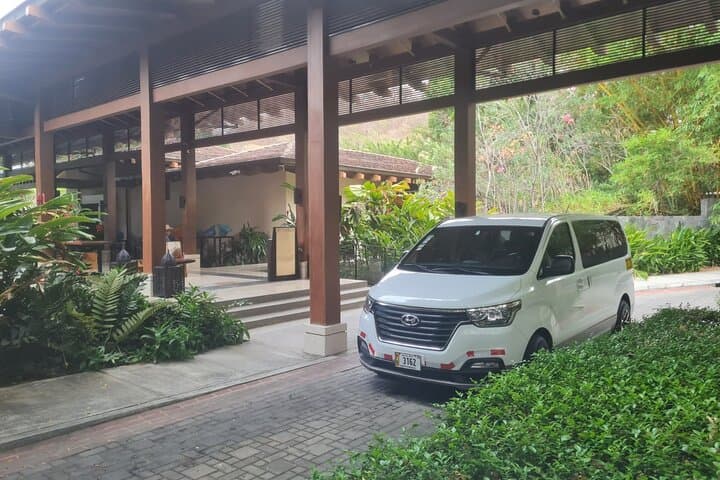 Transportation From JW Marriott Costa Elena Resort to Liberia Airport