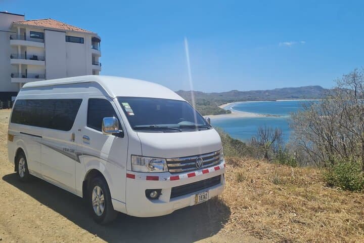 Private Transportation From Tamarindo to Arenal Volcano