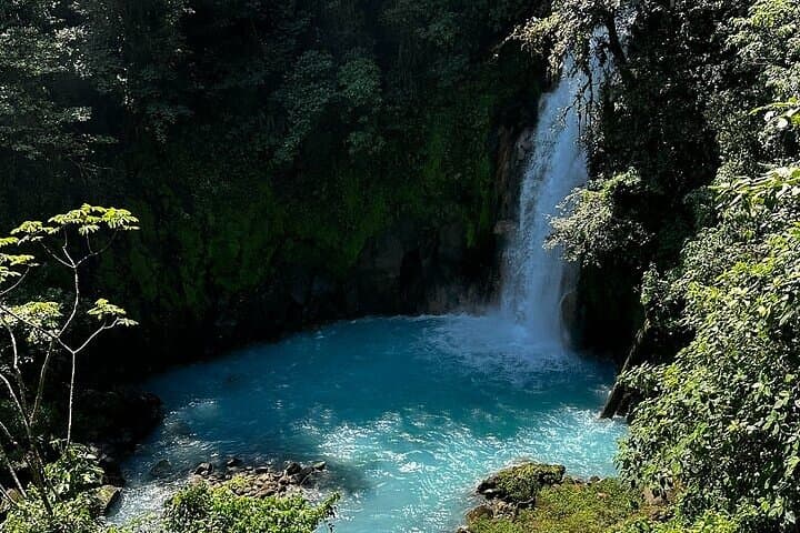 Private Hiking Adventure With Waterfall and Hot Springs
