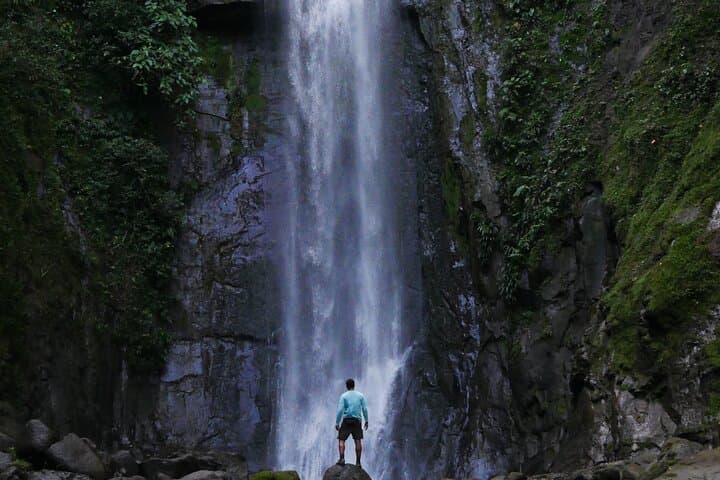Kekoldi Waterfall