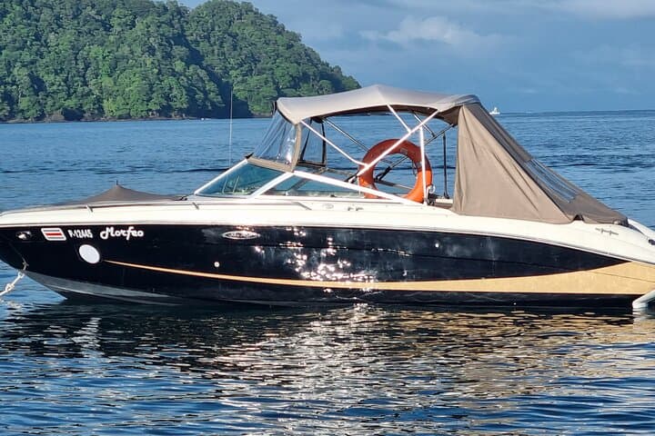 Our 23 feet comfortable Bowrider Speedboat