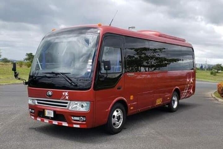 Private Transfer from Liberia Airport to Tamarindo Diria