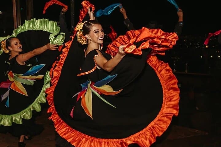 San Jose : Night Tica Gastronomy and Folk Dance in Costa Rica