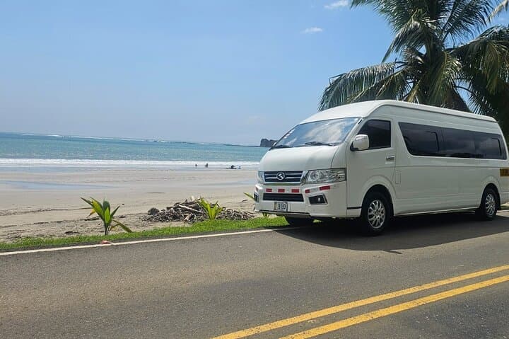 Private Transportation From Playas Del Coco To Arenal la Fortuna
