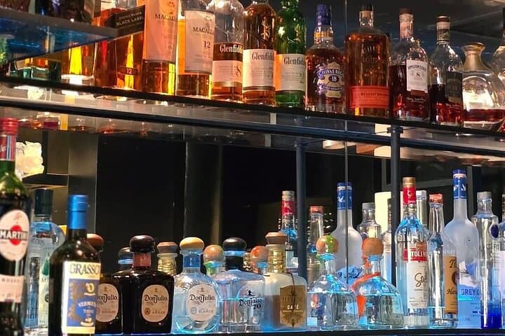 Bartending Masterclass & Cocktail Tasting Tamarindo