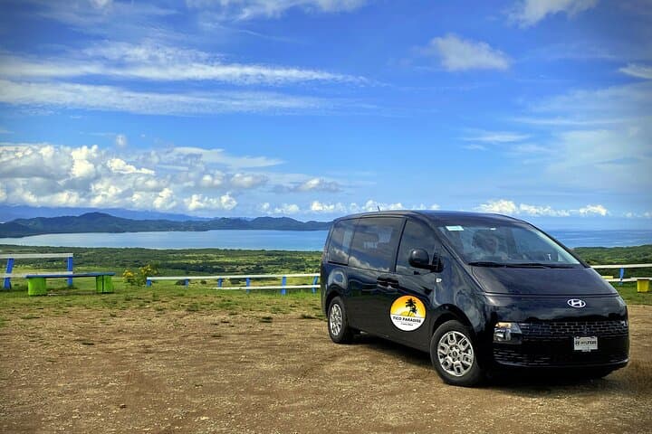 Private Transport Arenal to Las Catalinas - Premium Service VIP