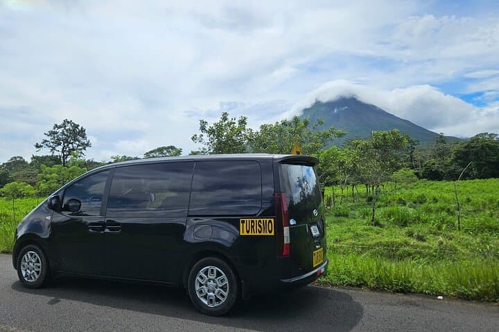 Private Transportation LIR Airport Andaz Four Seasons Papagayo