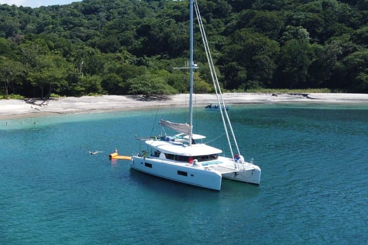 Luxury Catamaran Kephas Standart Trip in Gulf of Papagayo