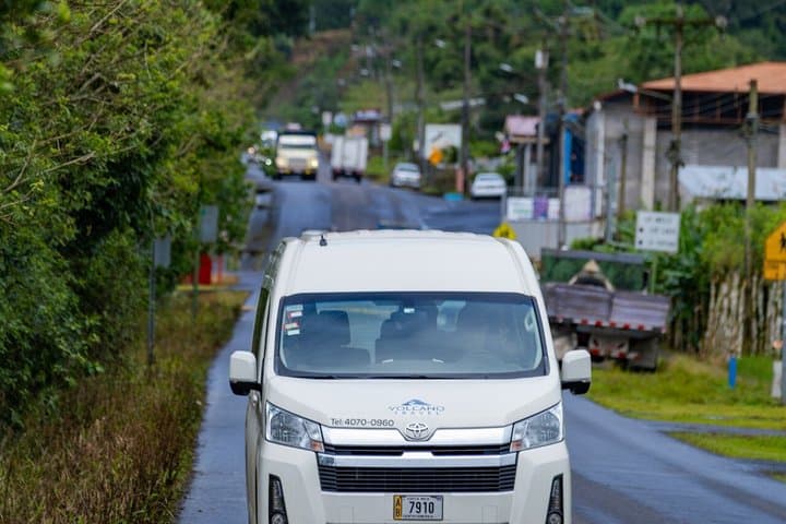 Shuttle Service from La Fortuna to San Jose City or Airport PM