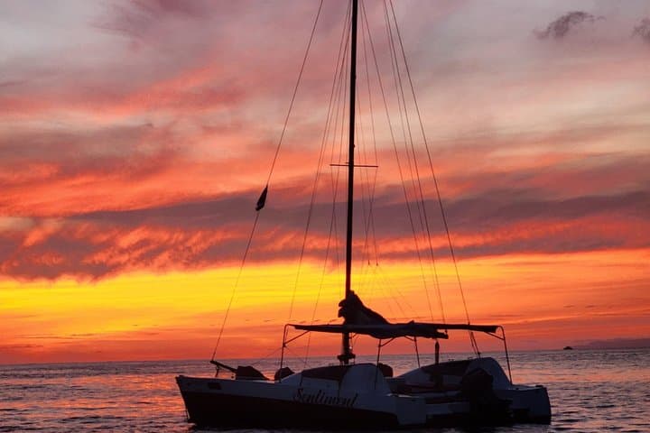 Costa Rica Catamaran Herradura Sunset Tour
