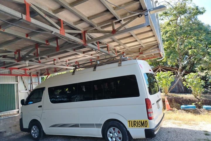Transportation service Diesans Tamarindo
