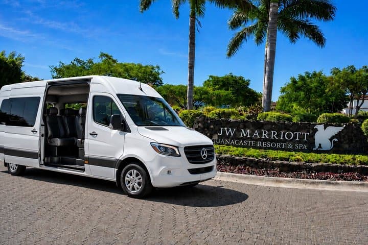Private Transfer From LIR Airport to JW Marriott Guanacaste