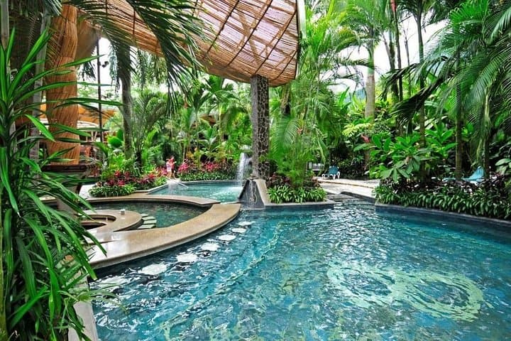 Private Tour to Baldi Hot Springs