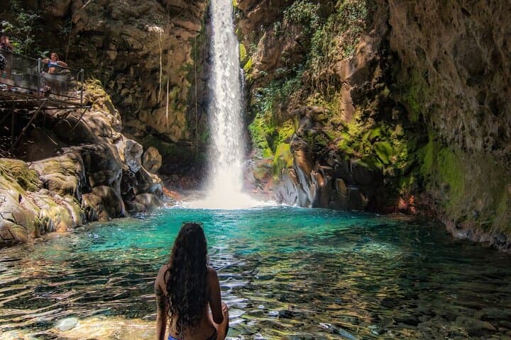 Oropendola Waterfall