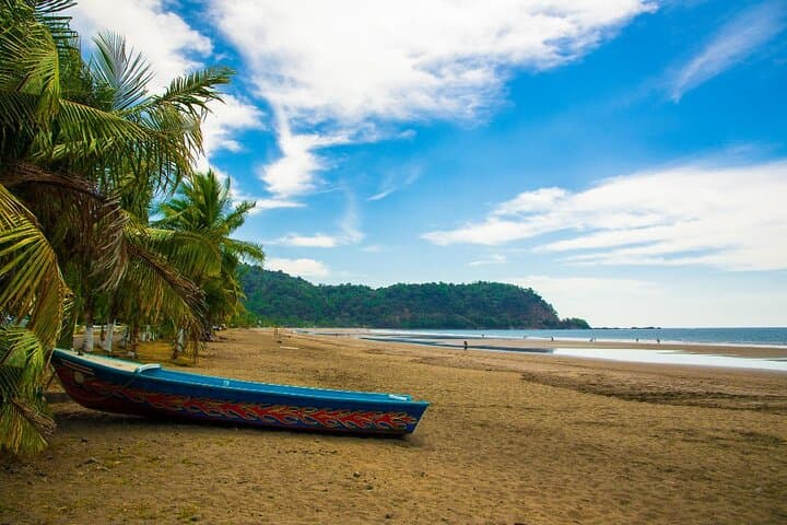 Shuttle Service From Liberia Airport To Nosara & Guiones Beach