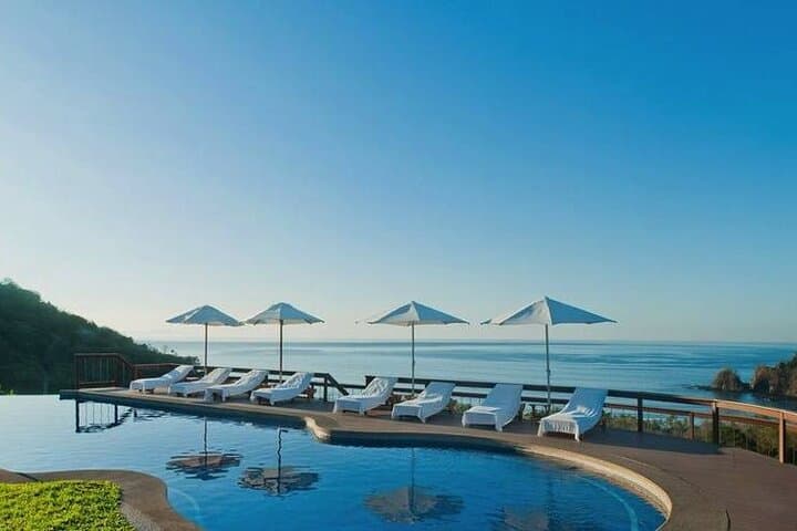 Punta Islita Hotel to/from Liberia Airport - Shuttle & Transfers Service