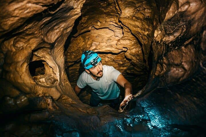 Venado Caves - Subway Tour
