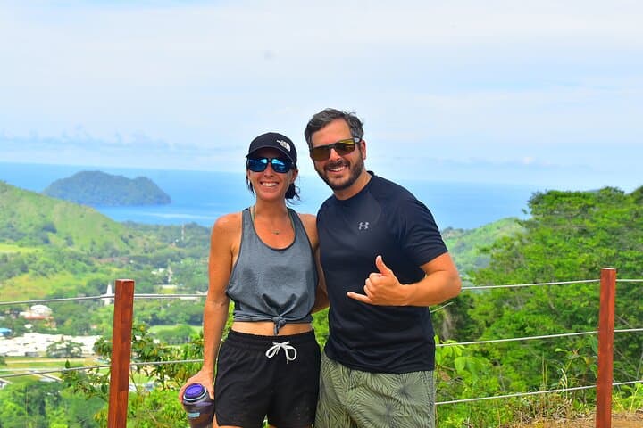 2 Hour Self Guided Hiking with Ocean Views in Herradura Bay