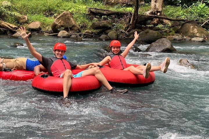 Tubing Tour in Río Celeste and Natural Pool Day Pass