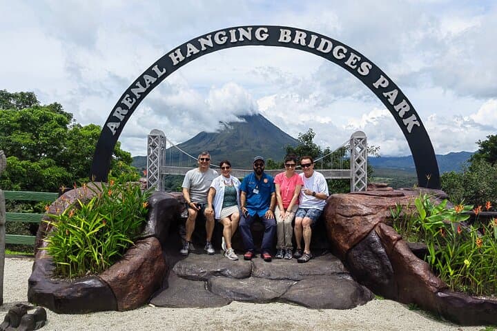 Private Local Tour Guide Hanging Bridges, Volcano And Waterfall