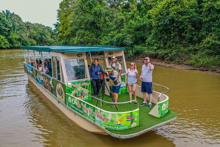 WILDLIFE BOAT SAFARI CAÑO NEGRO CANOA AVENTURA